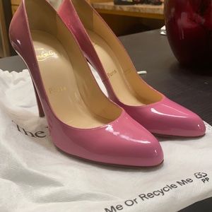 PINK 💖💖Christian Louboutin